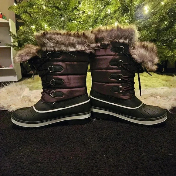 Brown with fur lace up women's boots size 7 - Picture 4 of 10